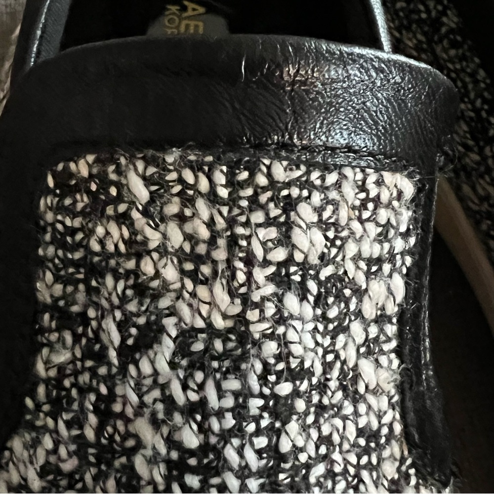 Womens MICHAEL MICHAEL KORS Textured Tweed & Leather Slip Ons Size 10 - Picture 8 of 10